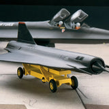 LOCKHEED SR-71 BLACKBIRD- RE85-5810