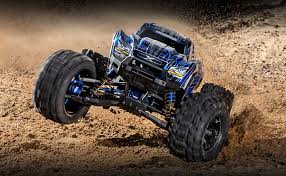 INSTORE PICKUP ONLY: X-Maxx Ultimate: Brushless Electric Monster Truck with TQi Traxxas Link Enabled 2.4GHz Radio System & Traxxas Stability Management (TSM)- TRA77097-4